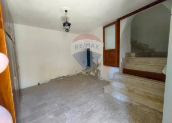 Stanza vuota - Casa indipendente Via dei Mille
 
20, Lungro - foto 7