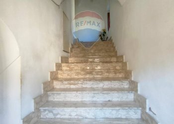 Scale - Casa indipendente Via dei Mille
 
20, Lungro - foto 11