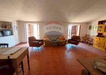 Sala da pranzo - Casa indipendente Via dei Mille
 
20, Lungro - foto 36