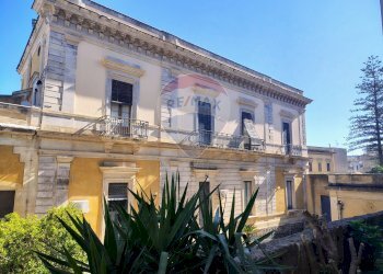 Edificio all\'aperto - Casa semi indipendente Via Arimondi
 
10, Lentini - foto 3