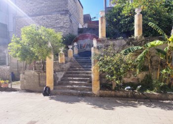 Giardino - Casa semi indipendente Via Arimondi
 
10, Lentini - foto 11