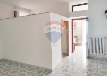 Stanza vuota - Villa Macchia (Monte Sant'Angelo) - Via del Comitato
 
19, Monte Sant'Angelo - foto 48