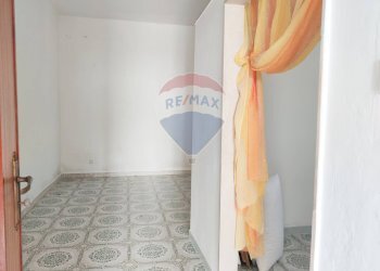 Stanza vuota - Villa Macchia (Monte Sant'Angelo) - Via del Comitato
 
19, Monte Sant'Angelo - foto 53