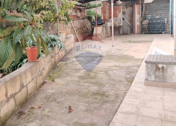 Terrazza - Villa Macchia (Monte Sant'Angelo) - Via del Comitato
 
19, Monte Sant'Angelo - foto 69