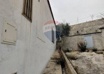 Casa all\'aperto - Villa Macchia (Monte Sant'Angelo) - Via del Comitato
 
19, Monte Sant'Angelo - foto 82