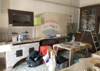 Cucina - Castello Via Chiesa Madre
 
11, Vico del Gargano - foto 35