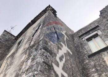 Edificio all\'aperto - Castello Via Chiesa Madre
 
11, Vico del Gargano - foto 40