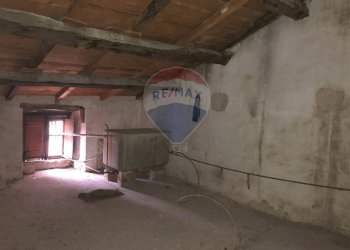 Stanza vuota - Castello Via Chiesa Madre
 
11, Vico del Gargano - foto 62