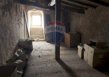 Stanza vuota - Castello Via Chiesa Madre
 
11, Vico del Gargano - foto 65