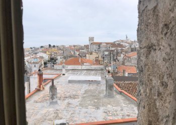 Edificio all\'aperto - Castello Via Chiesa Madre
 
11, Vico del Gargano - foto 71