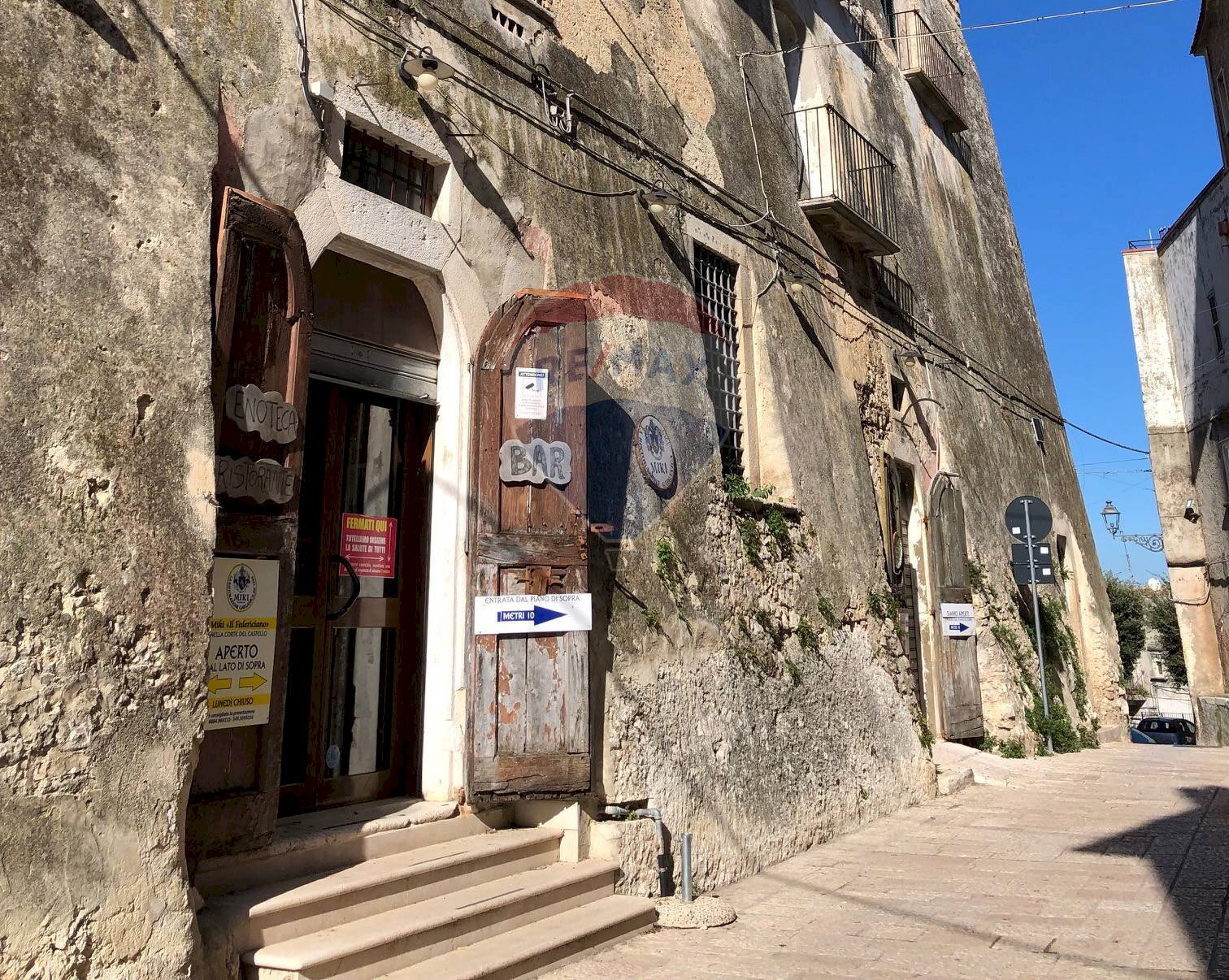 Edificio all\'aperto - Locale Commerciale via castello
 
6, Vico del Gargano - foto 2