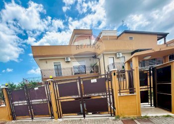 Casa all\'aperto - Quadrilocale via Germania
 
9, Manfredonia - foto 2