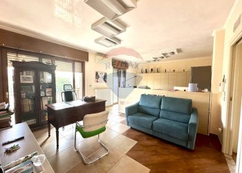 Sala da pranzo - Quadrilocale via Germania
 
9, Manfredonia - foto 9