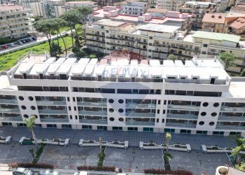 Edificio all\'aperto - Quadrilocale Via Pier Paolo Pasolini, San Nicola la Strada - foto 7