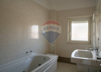 Bagno - Quadrilocale Via Pier Paolo Pasolini, San Nicola la Strada - foto 16