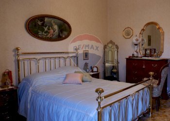 Camera / camera da letto - Casa indipendente Via Verdi
 
44, Caserta - foto 14