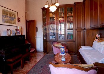Soggiorno - Casa indipendente Via Verdi
 
44, Caserta - foto 17