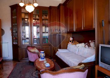 Soggiorno - Casa indipendente Via Verdi
 
44, Caserta - foto 21