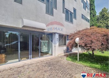 Edificio all\'aperto - Casa indipendente Via Galileo Galilei
 
30, Rubano - foto 32