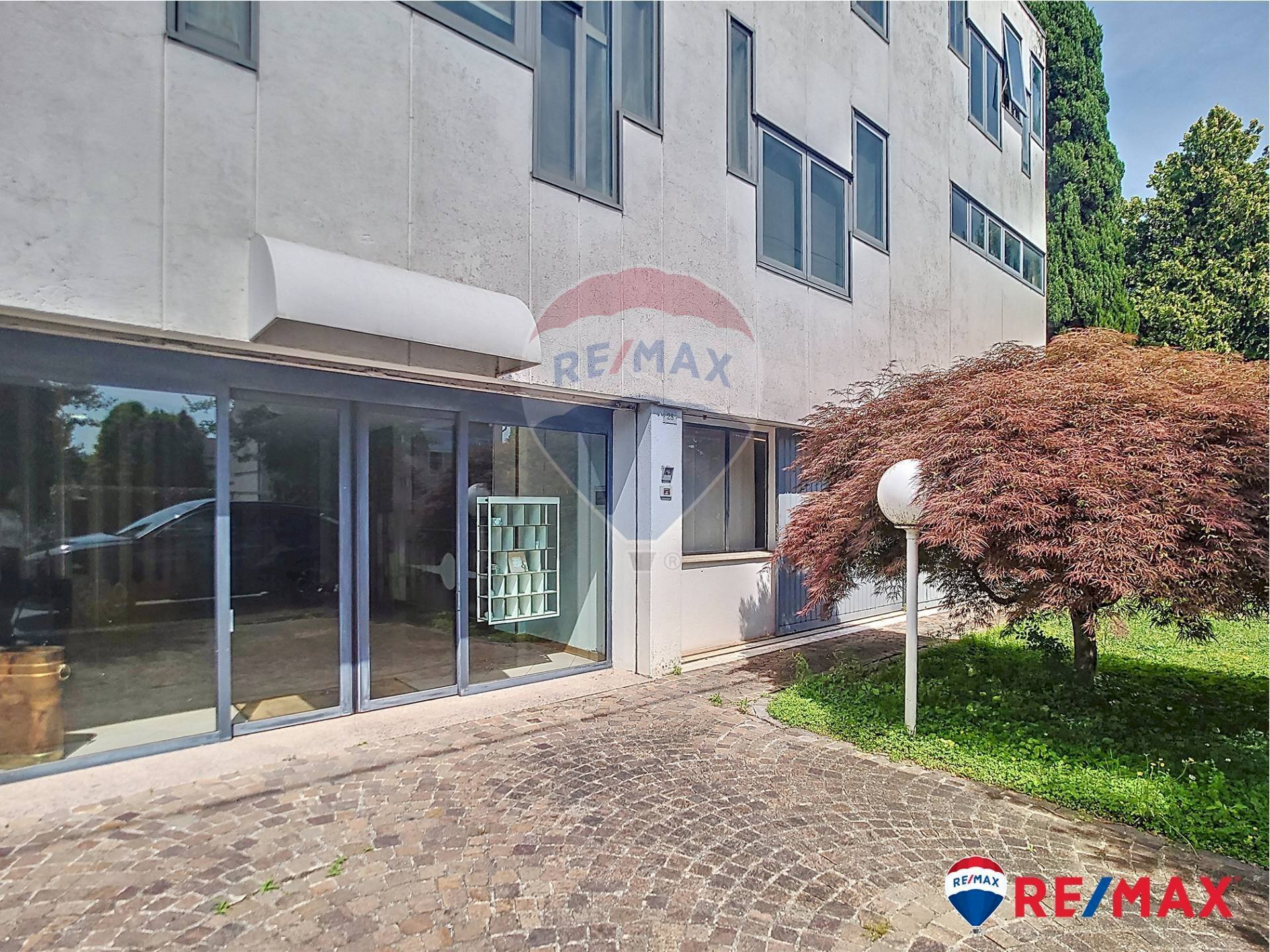 Edificio all\'aperto - Capannone Via Galileo Galilei
 
30, Rubano - foto 1