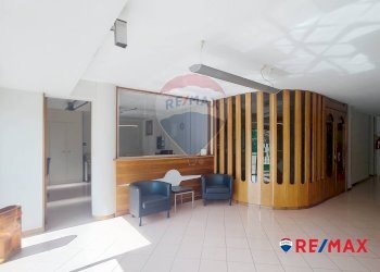 Ricezione / Lobby - Capannone Via Galileo Galilei
 
30, Rubano - foto 4