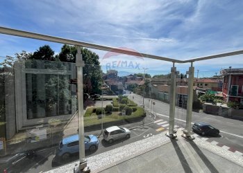 Balcone - Trilocale via della repubblica
 
1, Cesano Boscone - foto 1