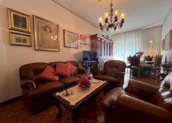 Sala da pranzo - Trilocale via della repubblica
 
1, Cesano Boscone - foto 13