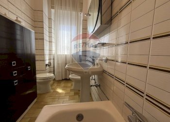 Bagno - Trilocale via della repubblica
 
1, Cesano Boscone - foto 30