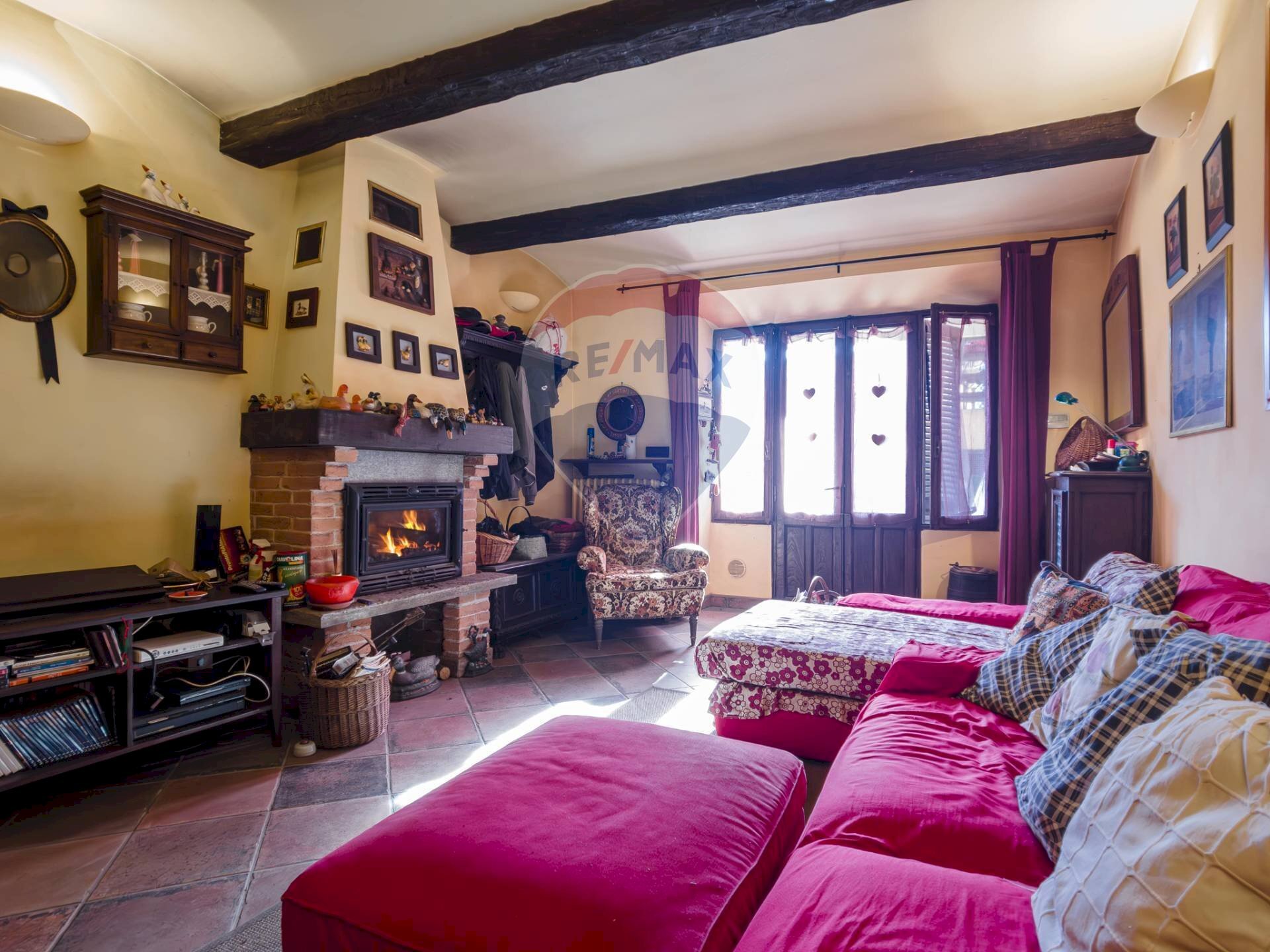 Soggiorno - Casa semi indipendente via giotto
 
7, Trana - foto 1