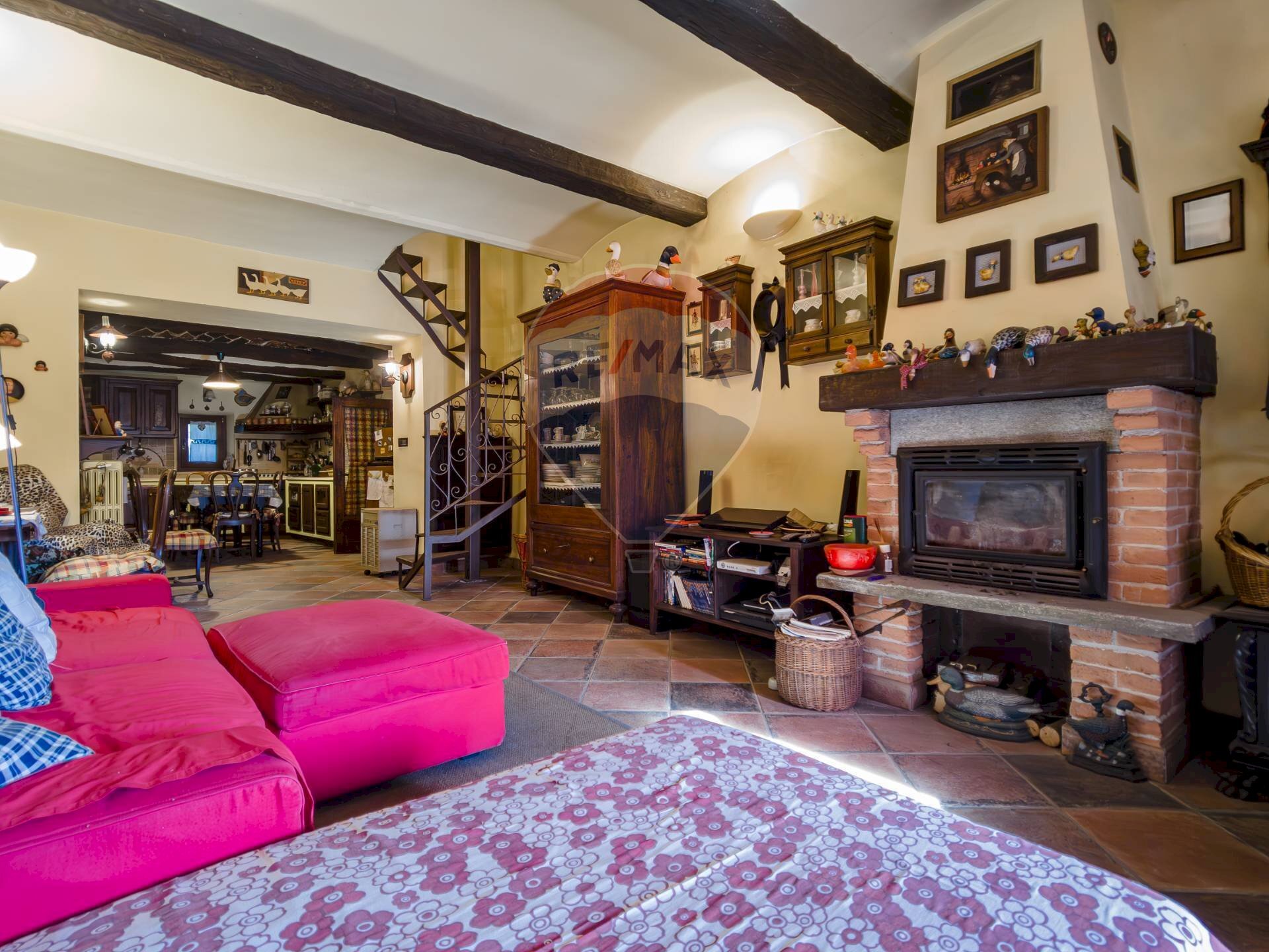 Soggiorno - Casa semi indipendente via giotto
 
7, Trana - foto 2