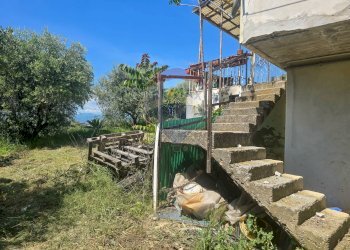 Giardino - Casa semi indipendente Via Valle Monte
 
1, Spoltore - foto 32