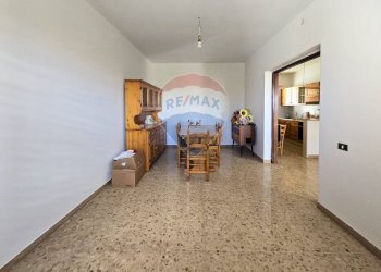 Sala da pranzo - Casa semi indipendente Via Valle Monte
 
1, Spoltore - foto 15