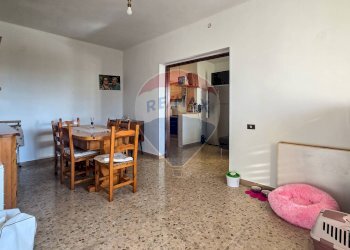 Sala da pranzo - Casa semi indipendente Via Valle Monte
 
1, Spoltore - foto 14