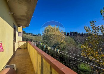 Balcone - Casa semi indipendente Via Valle Monte
 
1, Spoltore - foto 21