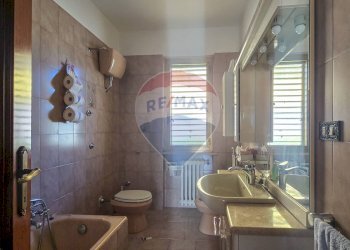 Bagno - Casa semi indipendente Via Valle Monte
 
1, Spoltore - foto 26