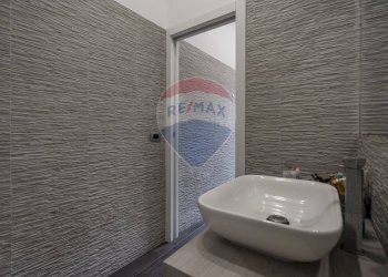 \nFoto 9\n - Appartamento Via Tonale
 
22, Milano - foto 9