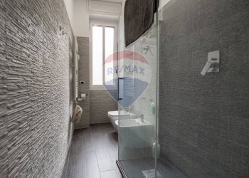 \nFoto 11\n - Appartamento Via Tonale
 
22, Milano - foto 11