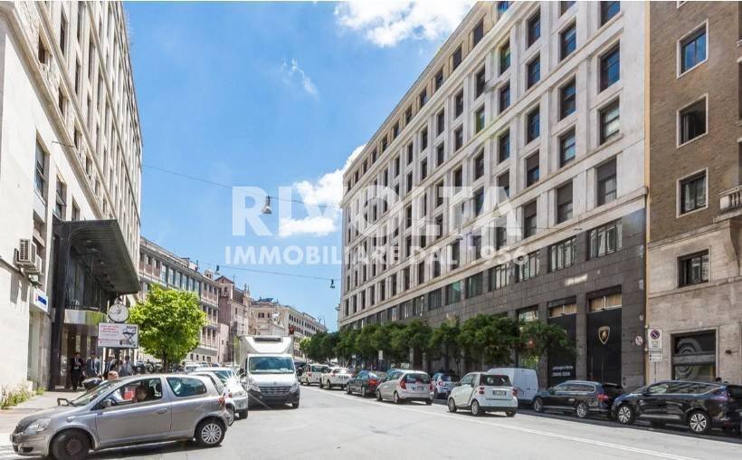 Foto 1 - Commercial Premises Via Leonida Bissolati, Roma - photo 1