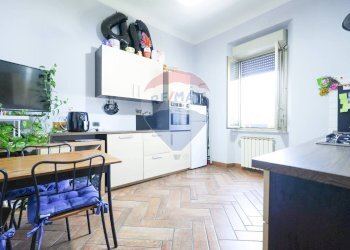 Cucina - Bilocale VIA VOLONTERIO
 
14, Saronno - foto 4