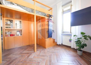 Camera / camera da letto - Bilocale VIA VOLONTERIO
 
14, Saronno - foto 10