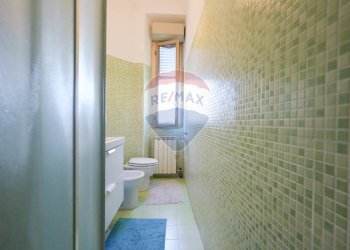 Bagno - Bilocale VIA VOLONTERIO
 
14, Saronno - foto 17