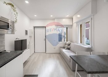 Soggiorno - Casa semi indipendente Via Fiume
 
11, Cinisello Balsamo - foto 1