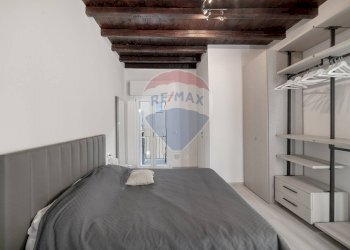 Camera / camera da letto - Casa semi indipendente Via Fiume
 
11, Cinisello Balsamo - foto 13