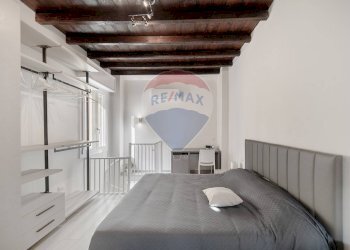 Camera / camera da letto - Casa semi indipendente Via Fiume
 
11, Cinisello Balsamo - foto 16