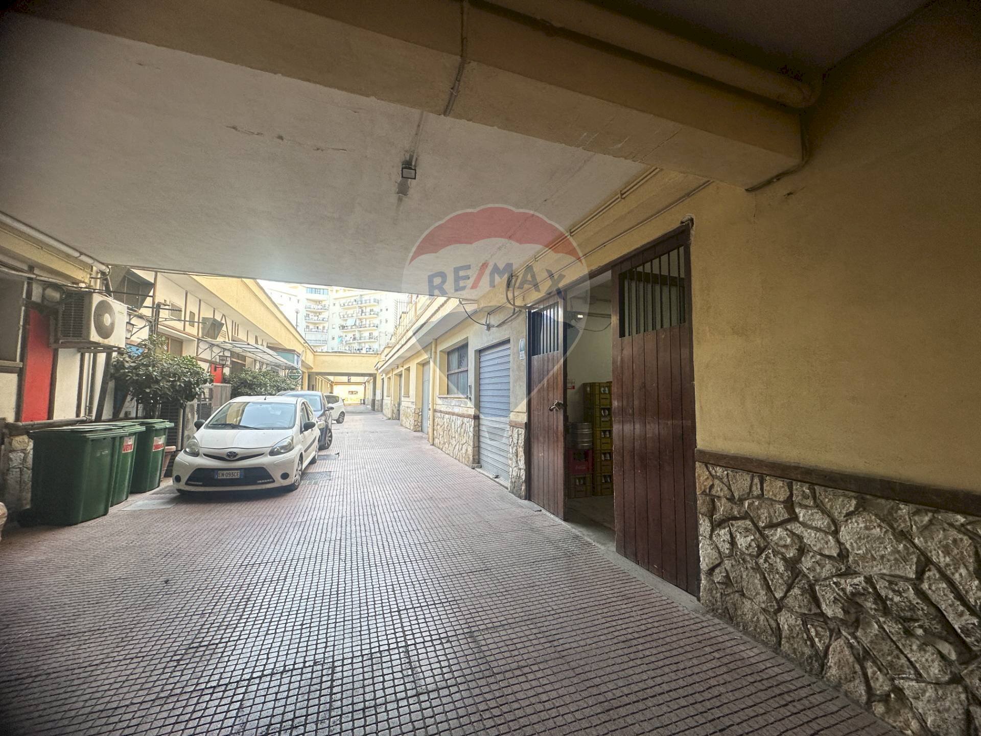 Terrazza - Locale Commerciale VIA DANTE
 
79, Bagheria - foto 2