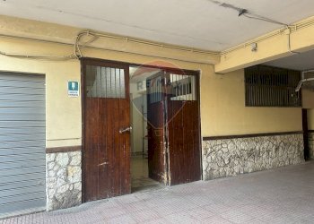 Edificio all\'aperto - Locale Commerciale VIA DANTE
 
79, Bagheria - foto 3