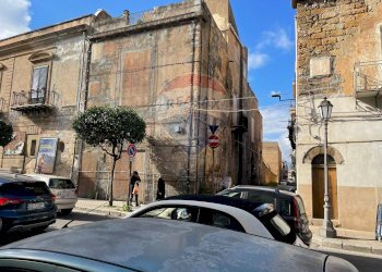 Edificio all\'aperto - Casa indipendente CORSO BUTERA
 
238, Bagheria - foto 1