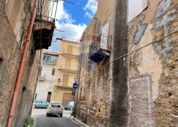Edificio all\'aperto - Casa indipendente CORSO BUTERA
 
238, Bagheria - foto 2