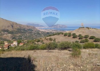 Vista delle montagne - Agricultural land contrada amalfitano
 
snc, Bagheria - photo 4
