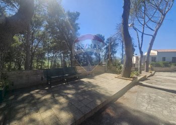 Terrazza - Trilocale Contrada traversa sp 16 km 11, 28, Ventimiglia di Sicilia - foto 4